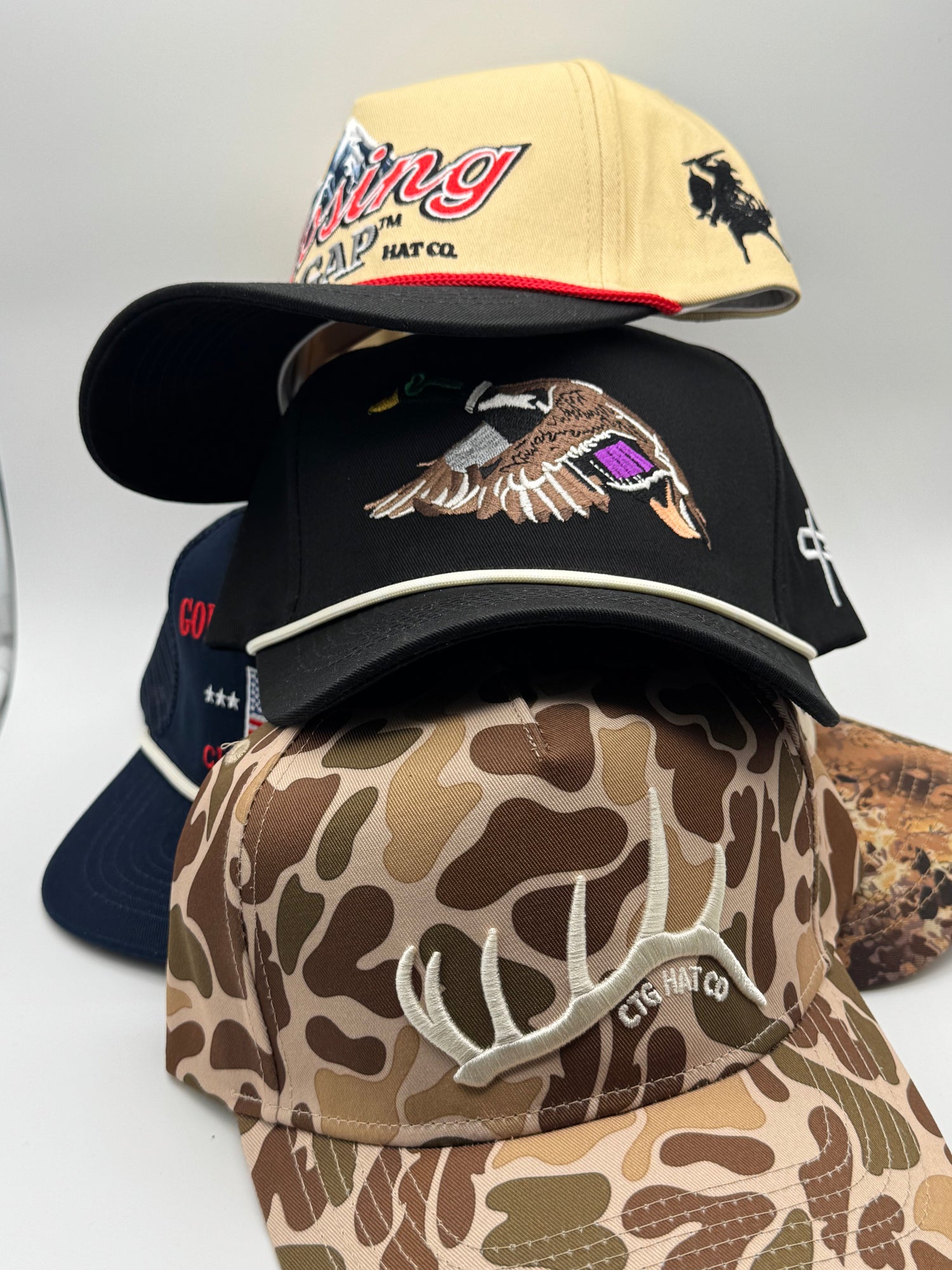 Caps